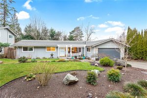 PENDING - 812 40th St, Bellingham, WA 98229